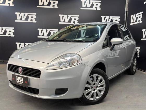 FIAT PUNTO 1.4 ATTRACTIVE 8V FLEX 4P MANUAL FIAT PUNTO 1.4 ATTRACTIVE 8V FLEX 4P MANUAL